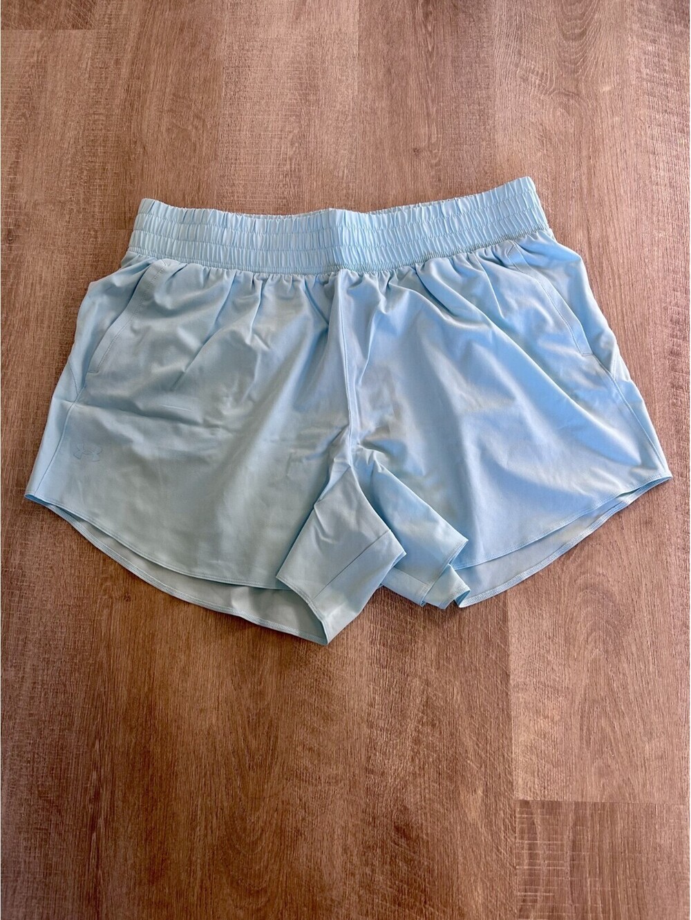 NWT Under Armour Womens Shorts Blue Size XL Lined Gym